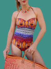 Charger l'image dans la galerie, Maillot de Bain vintage Emmy - Imprimé ethnique. Taille M, 38, 40. Bonnet E. Feba.