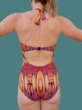 Charger l'image dans la galerie, Maillot de Bain vintage Emmy - Imprimé ethnique. Taille M, 38, 40. Bonnet E. Feba.