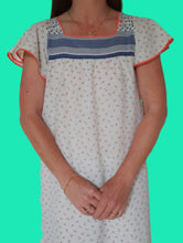 Charger l'image dans la galerie, Chemise de nuit vintage - Manches volantées. Taille M, 38, 40.
