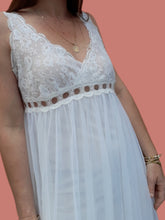 Charger l'image dans la galerie, Robe de nuit / d'intérieur vintage Line - Voile transparent. Taille M, 38, 40