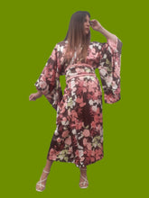 Charger l'image dans la galerie, Kimono Yuri - Imprimé floral, manches pagodes. Geisha. Taille unique.