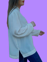 Charger l'image dans la galerie, Tunique "Seconde" Sophia - Broderies fantaisies et col mao. Taille XXXL, 46, 48.