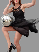 Charger l'image dans la galerie, Robe bustier "Seconde" Charlotte - En tulle noir et dentelle. Taille S, 36, 38. Made in Italy