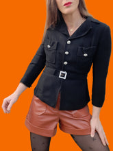 Charger l'image dans la galerie, Veste vintage Maud - A boutons bijoux en strass et ceinture assortie. Taille XS, 34, 36. Simone Maicen. Saint Etienne
