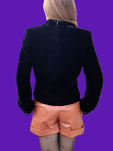 Charger l'image dans la galerie, Veste vintage Cléa - En velours noir et soie et boutons bijoux. Taille S, 36, 38. Sophie Flore. Made in France