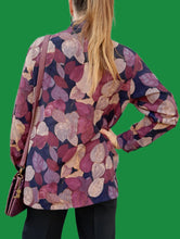 Charger l'image dans la galerie, Chemisier vintage Sarah - Feuillages violets. Taille XXL, 44, 46. Damart