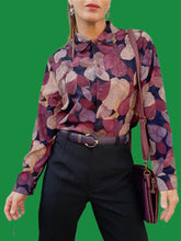 Charger l'image dans la galerie, Chemisier vintage Sarah - Feuillages violets. Taille XXL, 44, 46. Damart