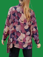 Charger l'image dans la galerie, Chemisier vintage Sarah - Feuillages violets. Taille XXL, 44, 46. Damart