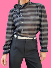 Charger l'image dans la galerie, Chemisier vintage Sélénia - Rayures noires et argentées. Taille S, 36, 38. Made in France.