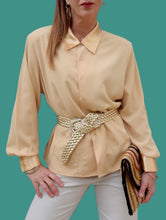Charger l'image dans la galerie, Chemisier vintage Marthe - Jaune à col et manches satinés. Taille XXL, 44, 46