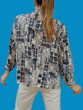 Charger l'image dans la galerie, Chemisier vintage Véra - Imprimé géométrique gris. Taille XL, 42, 44