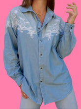 Charger l'image dans la galerie, Chemisier vintage Tiphaine - Rayures et broderies florales. Coton. Taille L, 40, 42. Tilbert