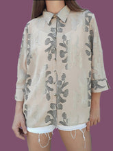 Charger l'image dans la galerie, Chemisier vintage Janis - Boutons à brides. Taille XL, 42, 44.