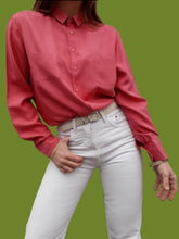 Charger l'image dans la galerie, Chemisier vintage Valentine - Soie rose fuchsia. Taille L, 40, 42. Alain Figaret