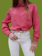 Charger l'image dans la galerie, Chemisier vintage Valentine - Soie rose fuchsia. Taille L, 40, 42. Alain Figaret