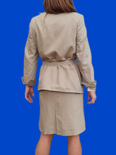 Charger l'image dans la galerie, Ensemble vintage Axelle - Pure laine vierge beige et gris rayé. Taille XL, 42, 44. Weinberg. Made in France