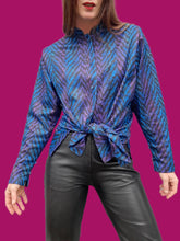 Charger l'image dans la galerie, Chemisier vintage Margot - Zébré en dégradé. Col mandarin. Taille M, 38, 40. Coutureine. Made in France.