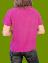 Charger l'image dans la galerie, Chemise vintage Emilia - Soie fuchsia. Taille S, 36, 38. Fink Modell.