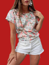 Charger l'image dans la galerie, Haut vintage Loulou - Aquarelle fleurie, boutons YSL. Taille L, 40, 42