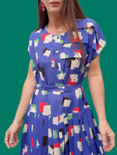 Charger l'image dans la galerie, Robe vintage Lauriane - Plissée géométrique. Taille XXL, 44, 46. Paul Mausner. Made in France.