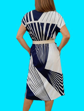 Charger l'image dans la galerie, Robe vintage Clarence - Rayée bleu et blanc. Taille M, 38, 40. Gerard Pasquier. Made in France.