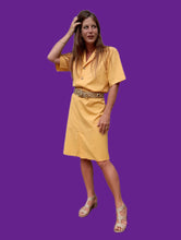 Charger l'image dans la galerie, Robe vintage Candice - Chemise jaune en coton. Taille L, 40, 42. Made in Italy.