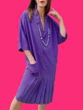 Charger l'image dans la galerie, Robe vintage Chrislaine - Violette, manches chauve-souris. Taille L, 40, 42. Made in France.