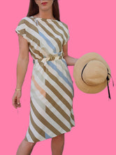 Charger l'image dans la galerie, Robe vintage Ariane - Rayures diagonales. Taille S, 36, 38. Gérard Pasquier