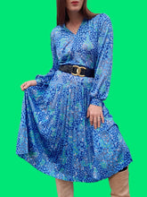 Charger l'image dans la galerie, Robe vintage Louisa - Plissée cœur-croisé à pois. Taille M, 38, 40. Huguet. Made in France