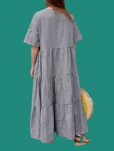 Charger l'image dans la galerie, Robe longue Fanny - Baby Doll Vichy noir et blanc. A volants. Taille L, 40, 42