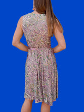 Charger l'image dans la galerie, Robe vintage Donna - Tissu texturé parme, anis, vert et blanc. Taille XS, 34, 36