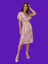 Charger l'image dans la galerie, Robe vintage Nadia - Maxi paisley vieux rose, double boutonnage. Taille XL, 42,44
