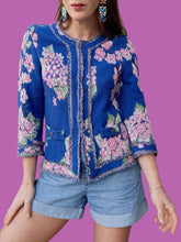 Charger l'image dans la galerie, Gilet "Seconde" Adèle - Fleurs Japonisante et franges. Taille XS, 34, 36. Madeleine.