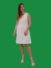Charger l'image dans la galerie, Robe vintage Norine - Trois trous. Jaune et blanche. Taille M, 38, 40.