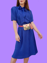 Charger l'image dans la galerie, Robe vintage Luna - Plissé soleil et col Lavallière. Taille XL, 42, 44