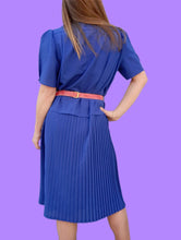 Charger l'image dans la galerie, Robe vintage Luna - Plissé soleil et col Lavallière. Taille XL, 42, 44
