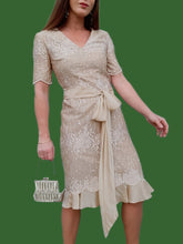 Charger l'image dans la galerie, Robe de cérémonie vintage Andréa - Broderies et volants. Taille XS, 34, 36. Claude Bouzon. Made in France.