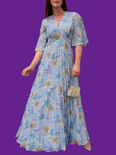 Charger l'image dans la galerie, Robe de cérémonie vintage Stéphanie - Manches papillon. Plissée. Taille L, 40, 42.