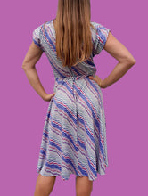 Charger l'image dans la galerie, Robe vintage Gwenolla - Imprimé graphique. Taille M, 38, 40. Made in France
