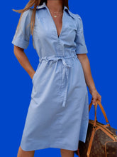 Charger l'image dans la galerie, Robe vintage Joy - Saharienne bleue. Taille S, 36, 38. Made in France.