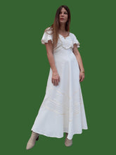 Charger l'image dans la galerie, Robe vintage Ella - Romantique, blanche. Taille XS, 34, 36