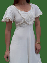 Charger l'image dans la galerie, Robe vintage Ella - Romantique, blanche. Taille XS, 34, 36