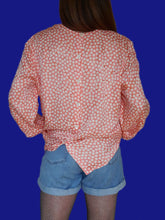 Charger l'image dans la galerie, Blouse vintage Olivia - Rose à pois irisés beiges. Taille XL, 42, 44. Valentino. Made in Italy.