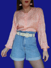 Charger l'image dans la galerie, Blouse vintage Olivia - Rose à pois irisés beiges. Taille XL, 42, 44. Valentino. Made in Italy.