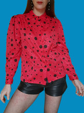 Charger l'image dans la galerie, Chemisier vintage Sophie - Rouge à pois noir. Moucheté irisé. Taille M, 38, 40. Made in France.