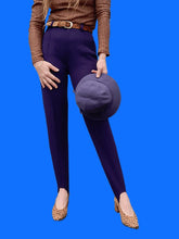 Charger l'image dans la galerie, Pantalon vintage Marthe - Fuseau taille haute violet. Taille XS, 34, 36. Carole Richard. Made in France.