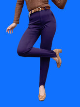 Charger l'image dans la galerie, Pantalon vintage Marthe - Fuseau taille haute violet. Taille XS, 34, 36. Carole Richard. Made in France.