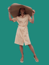 Charger l'image dans la galerie, Robe Noémie - Toute boutonnée, couleur saumon. Taille L, 40, 42