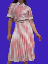 Charger l'image dans la galerie, Ensemble vintage Bridget - Jupe plissée et Top assorti rayé, Taille S, 36, 38. Marcelle Griffon. Fabriqué en France