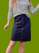Charger l'image dans la galerie, Jupe vintage Babeth - Bleu marine à boutons, coupe droite. Taille M, 38, 40. Made in France.